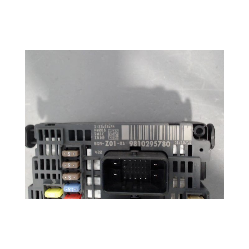 BOITE A FUSIBLES PEUGEOT 308 2011-