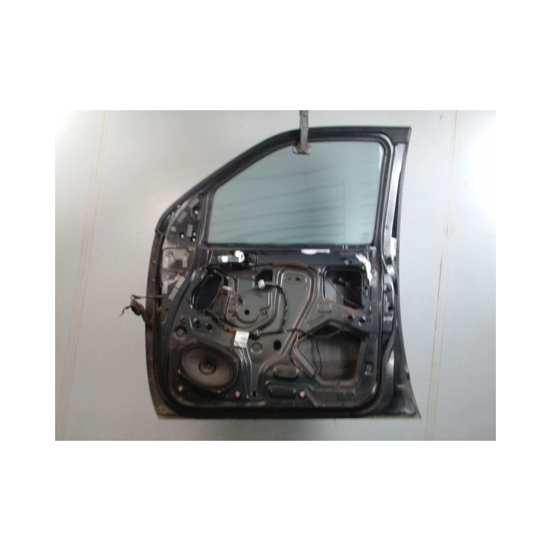PORTE AVANT DROIT NISSAN PATHFIND.