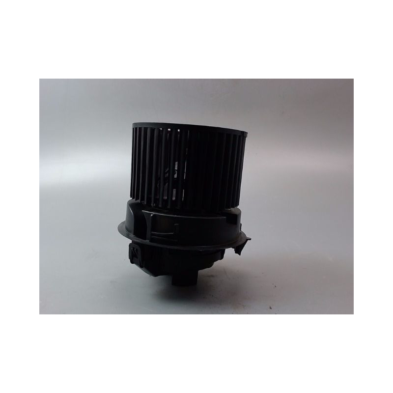 MOTEUR VENTILATEUR CHAUFFAGE RENAULT CLIO IV Phase 1 2012-...