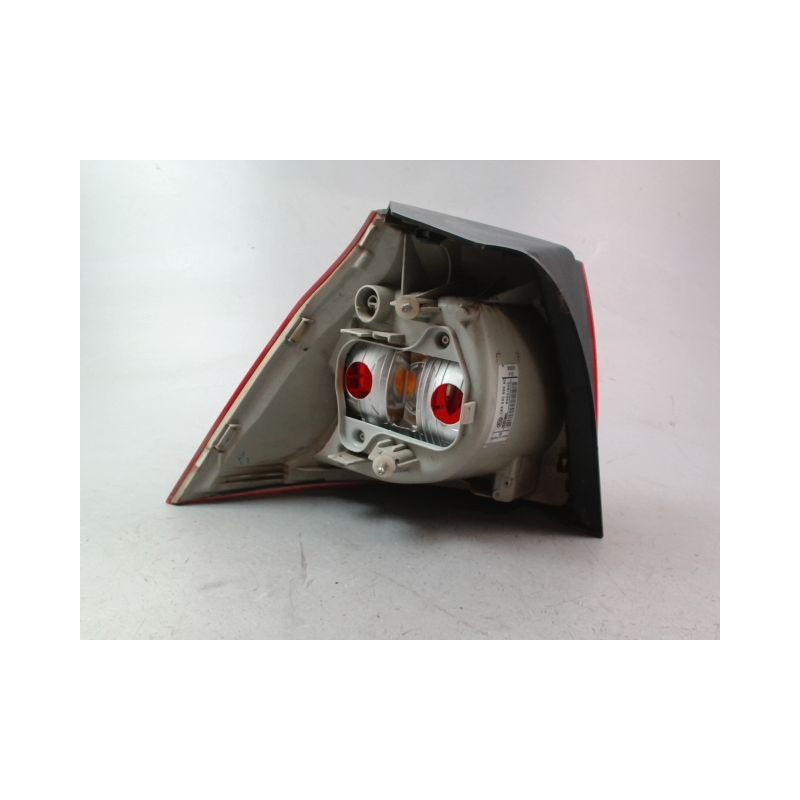 FEU ARRIERE DROIT VOLKSWAGEN GOLF VI (1K) 2008-2013