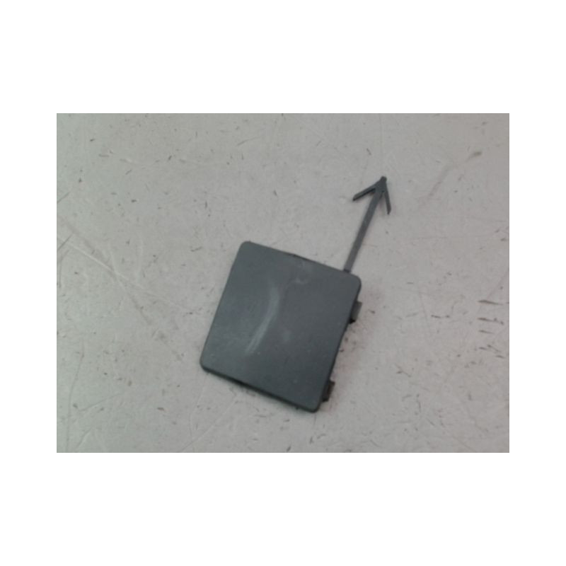 OBTURATEUR COUVRE CROCHET DE BOUCLIER AV RENAULT MEGANE COUPE III Phase 1 2008-2012