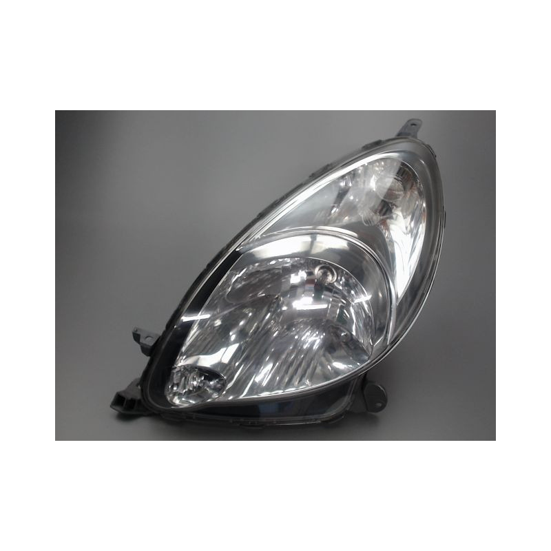PHARE GAUCHE TOYOTA YARIS