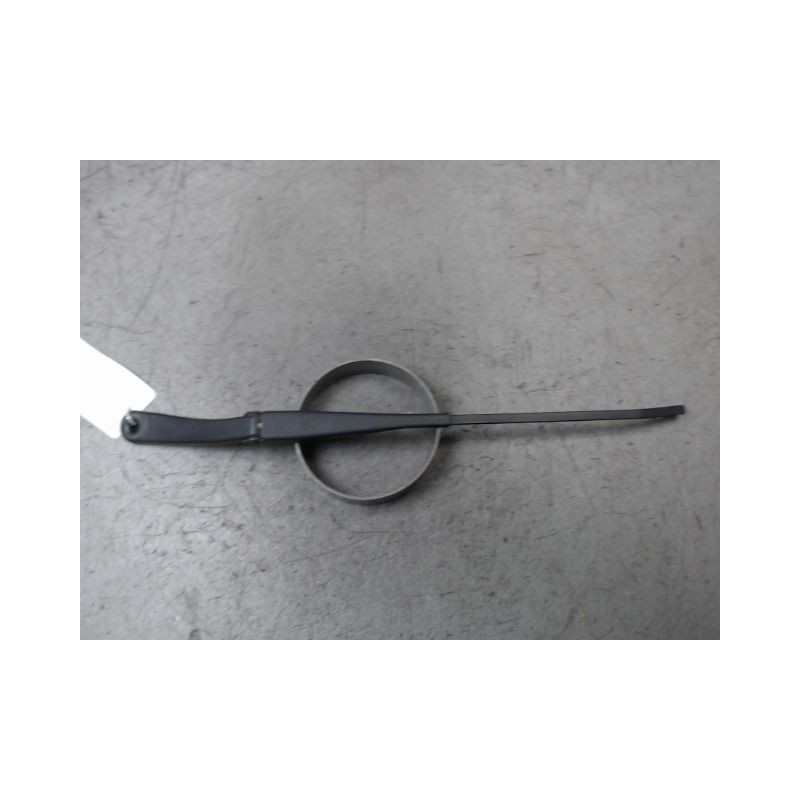 BRAS ESSUIE-GLACE AVANT GAUCHE DACIA SANDERO 2008-