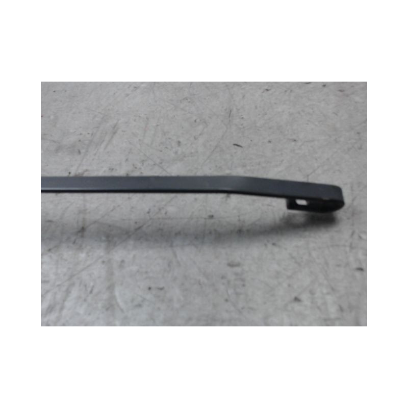BRAS ESSUIE-GLACE AVANT GAUCHE DACIA SANDERO 2008-