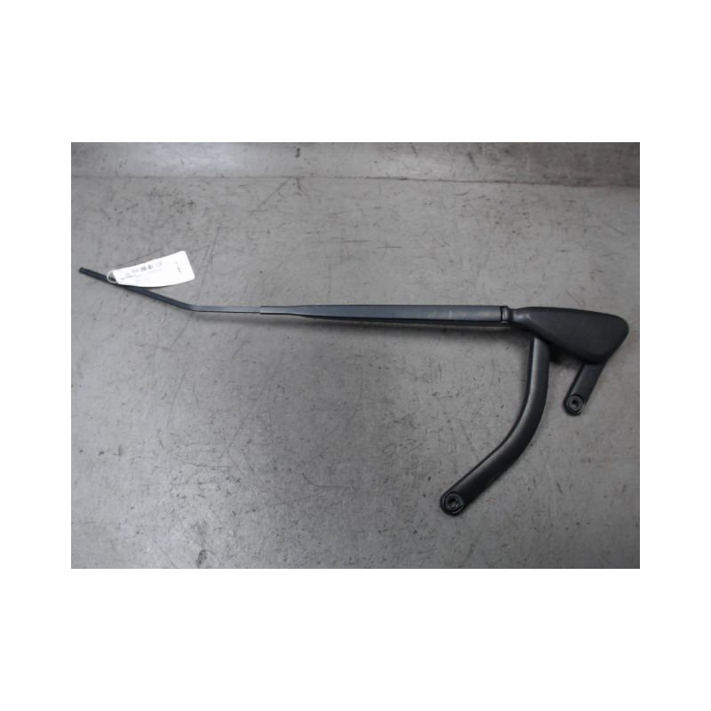 BRAS ESSUIE-GLACE AVANT DROIT RENAULT SCENIC II PH2 2006-