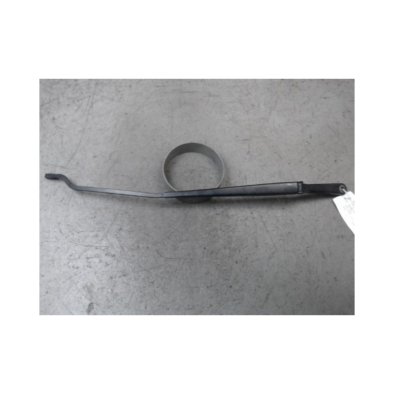 BRAS ESSUIE-GLACE AVANT DROIT FORD FOCUS CLIPPER 98-04