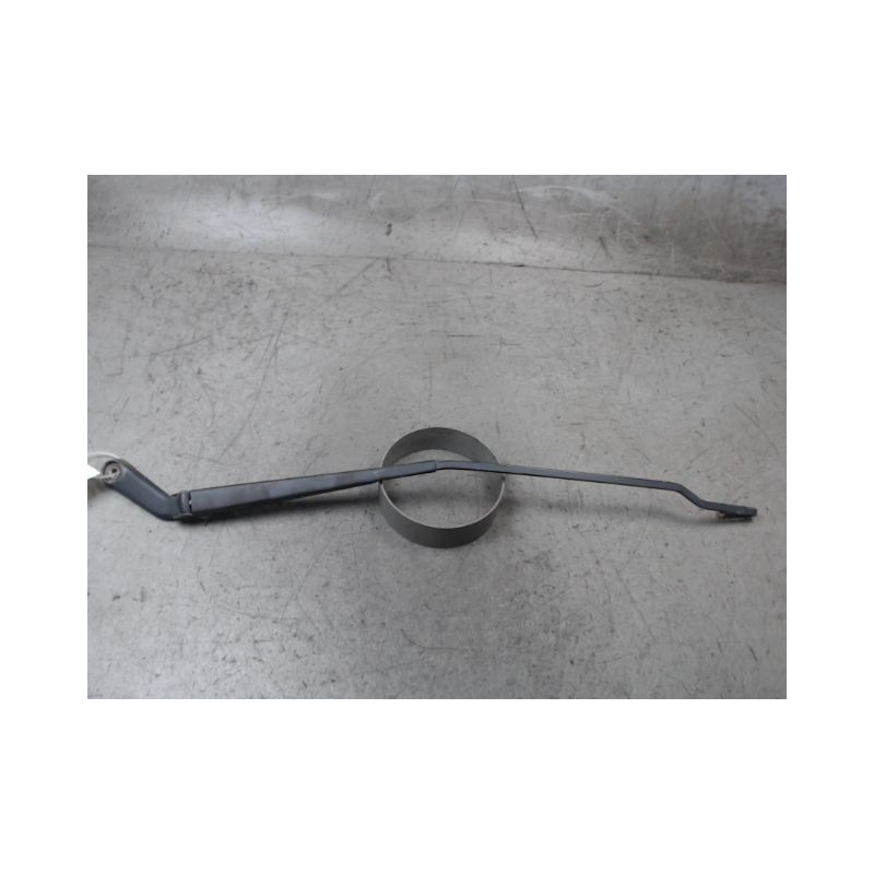BRAS ESSUIE-GLACE AVANT DROIT AUDI A3 -2000