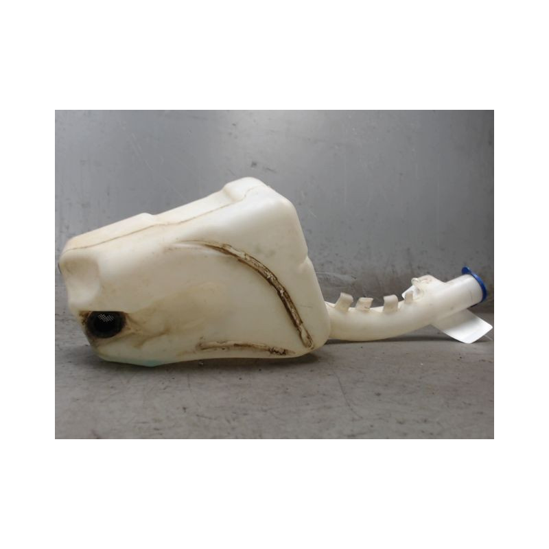 RESERVOIR LAVE-GLACE AVANT FORD FIESTA 2005-