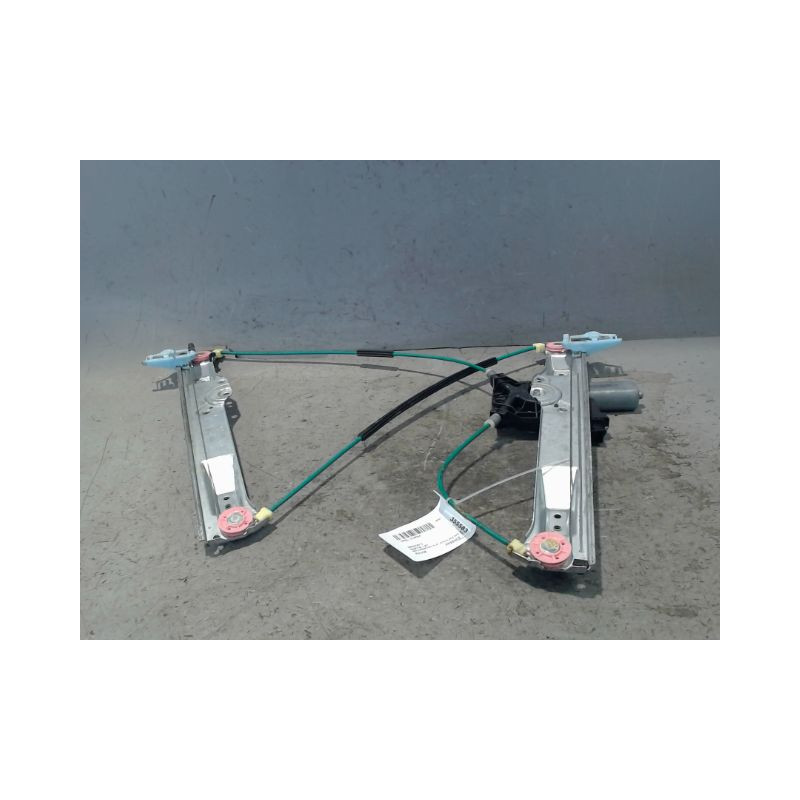 MECANISME+MOTEUR LEVE-GLACE AVANT DROIT OPEL CORSA