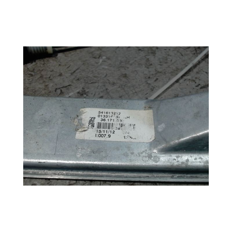 MECANISME+MOTEUR LEVE-GLACE AVANT DROIT OPEL CORSA