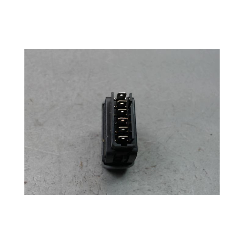 COMMANDE LEVE-GLACE PORTE AVD RENAULT TWINGO I Phase 3 2000-2007