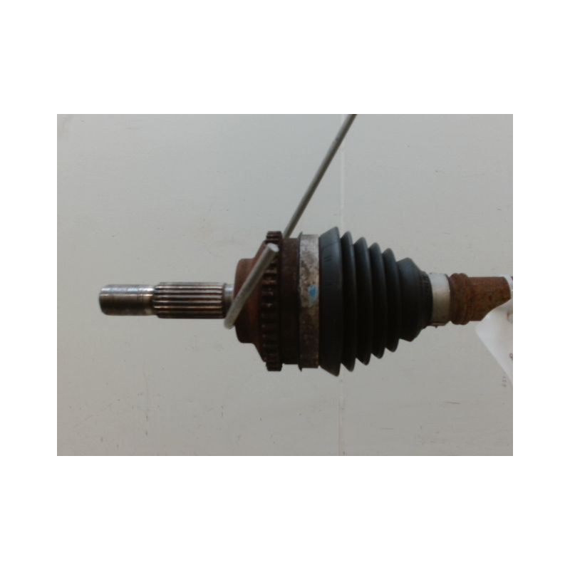 TRANSMISSION AVANT DROIT RENAULT CLIO II Phase 2 2001-2006 1.2 16V (BB05, BB0W, BB11, BB27, BB2T, BB2U, BB2V, CB05,...