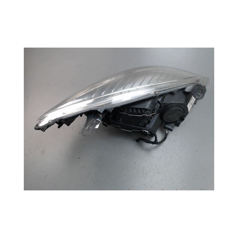 PHARE GAUCHE RENAULT MEGANE