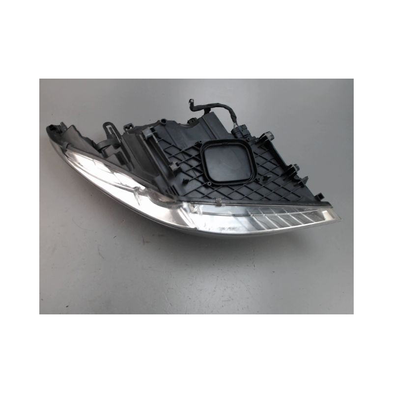 PHARE GAUCHE RENAULT MEGANE