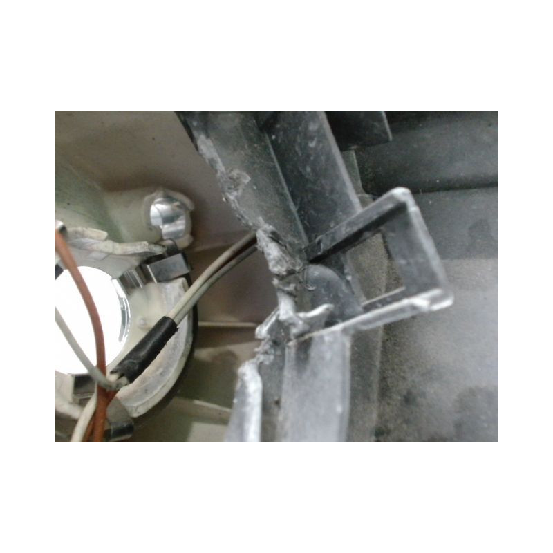 PHARE DROIT AUDI A3 2003-