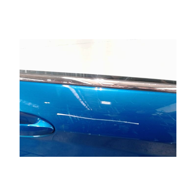 PORTE AVANT DROIT FORD FIESTA