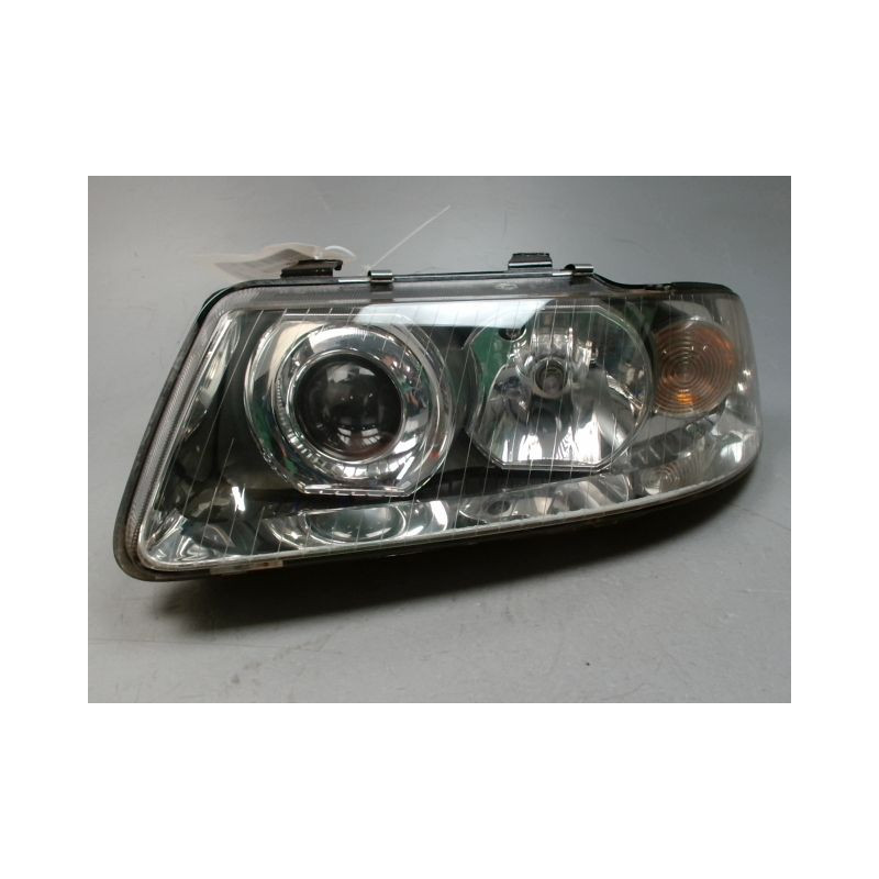 PHARE GAUCHE AUDI A3 2000-2003