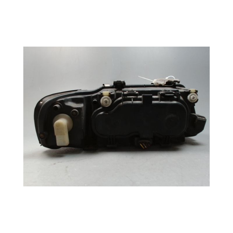 PHARE GAUCHE AUDI A3 2000-2003