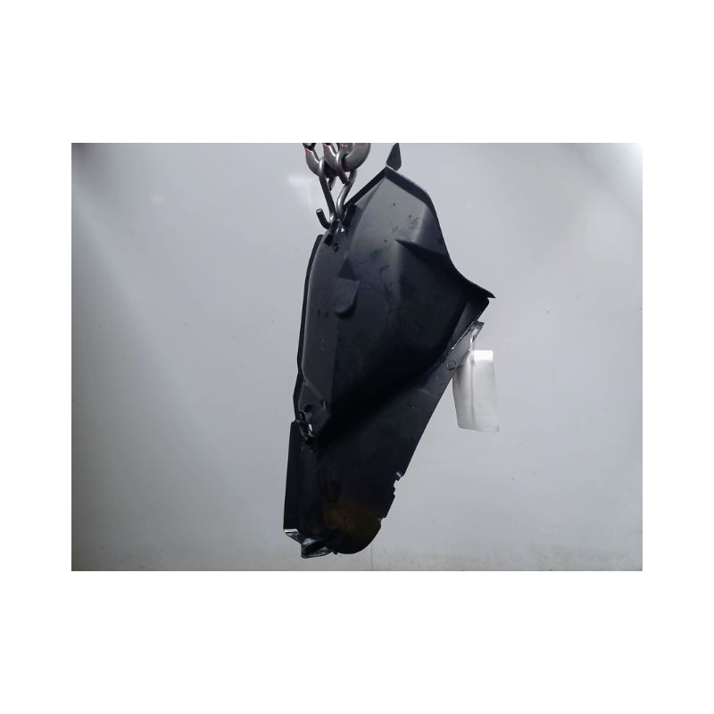 PARE-BOUE ARRIERE DROIT DACIA SANDERO 2008-