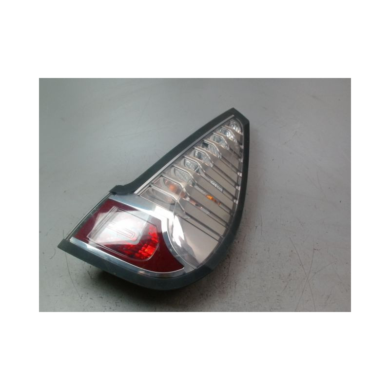 FEU ARRIERE DROIT RENAULT SCENIC MONOSP. III Phase 2 2011-2013