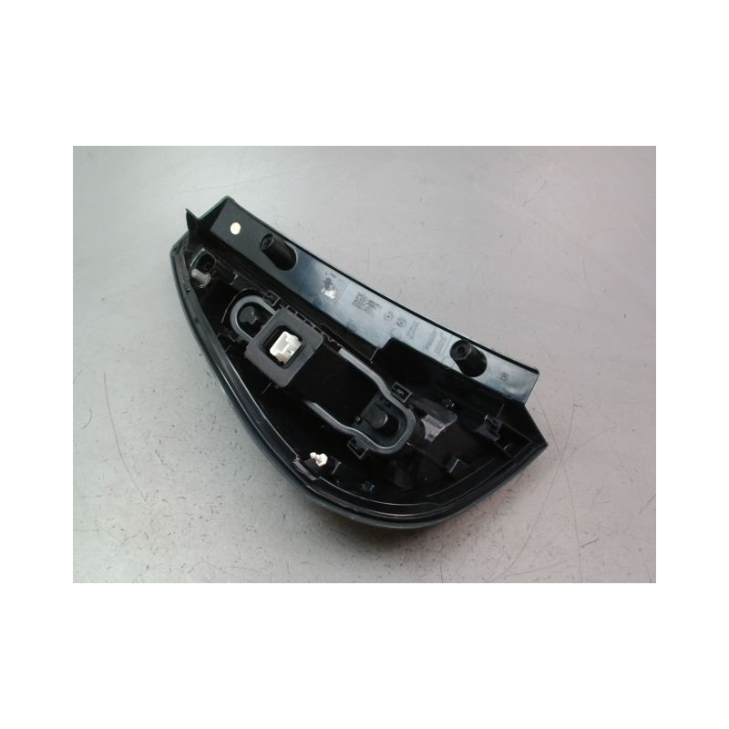 FEU ARRIERE DROIT RENAULT SCENIC MONOSP. III Phase 2 2011-2013