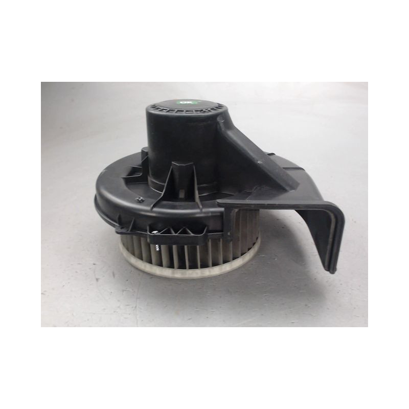 MOTEUR VENTILATEUR CHAUFFAGE VOLKSWAGEN POLO