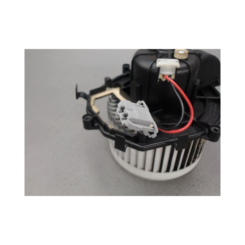 MOTEUR VENTILATEUR CHAUFFAGE CITROEN C4