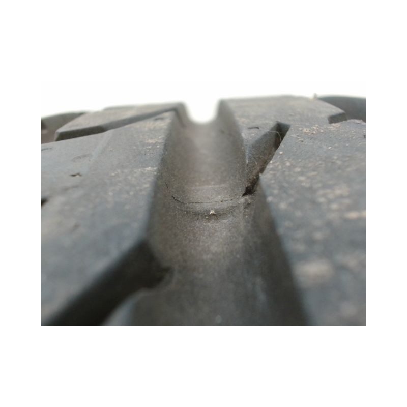 Pneu CONTINENTAL CONTIPREMIUMCONTACT 2 185 60 15 84 H