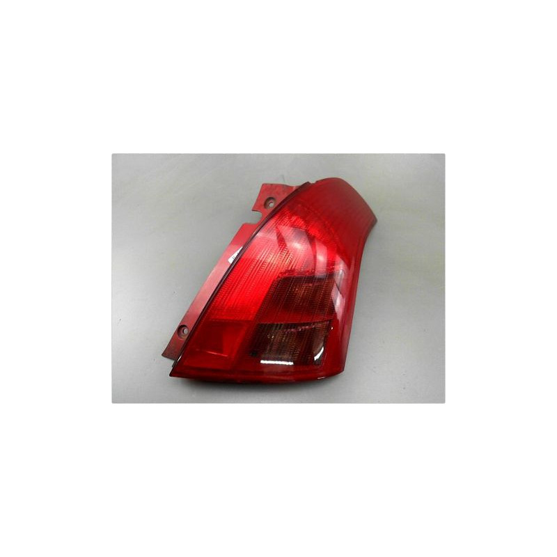 FEU ARRIERE DROIT SUZUKI SWIFT 05-11