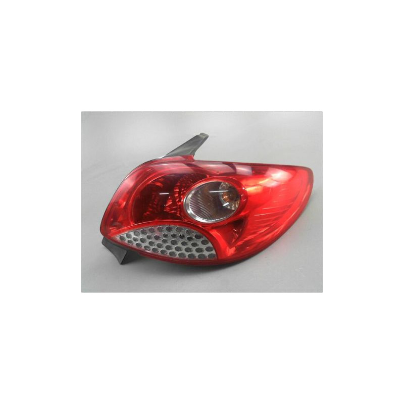 FEU ARRIERE DROIT PEUGEOT 206+ 09-13