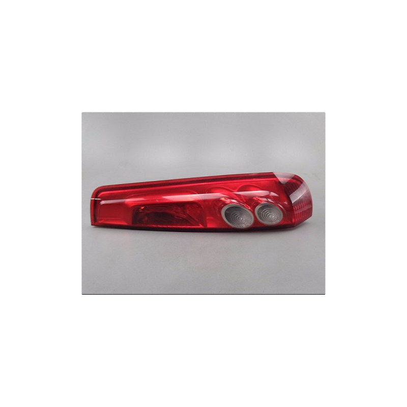 FEU ARRIERE DROIT FORD FIESTA 05-08