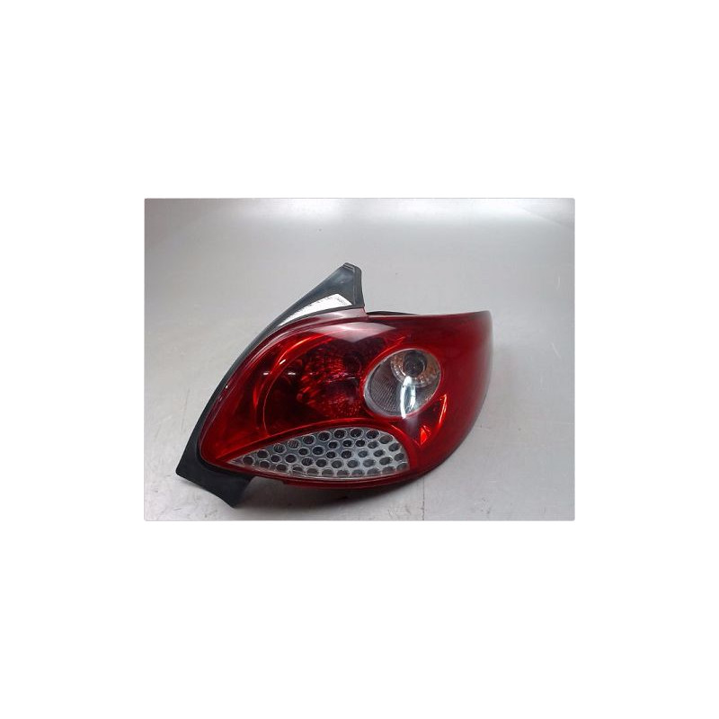 FEU ARRIERE DROIT PEUGEOT 206+ 09-13
