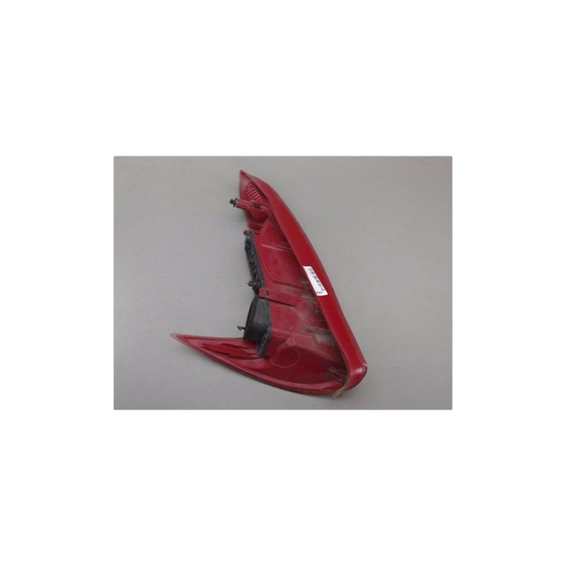 FEU ARRIERE DROIT PEUGEOT 206