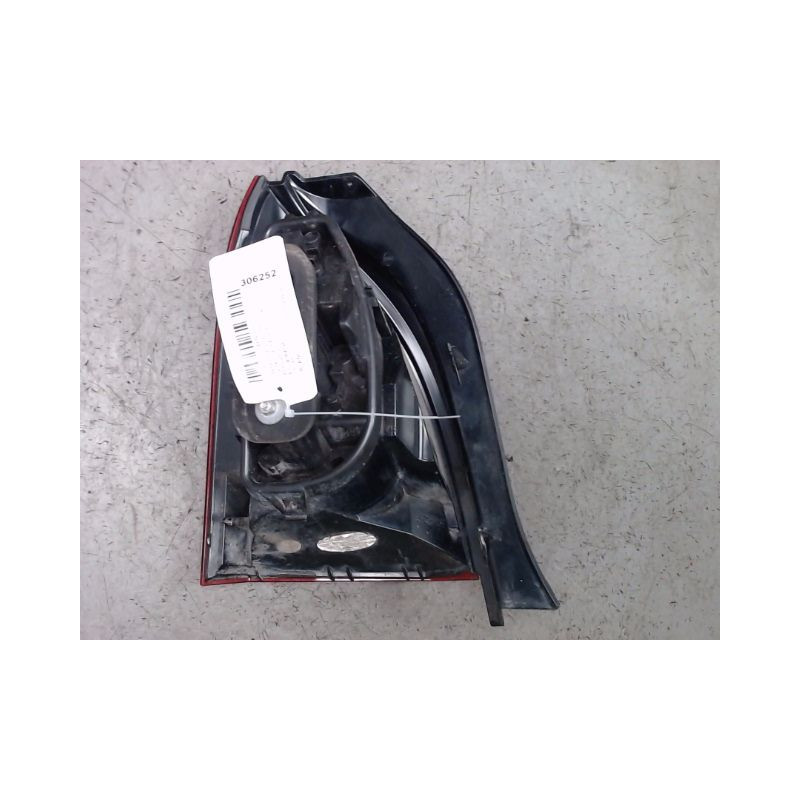 FEU ARRIERE DROIT RENAULT TWINGO 2 2010-