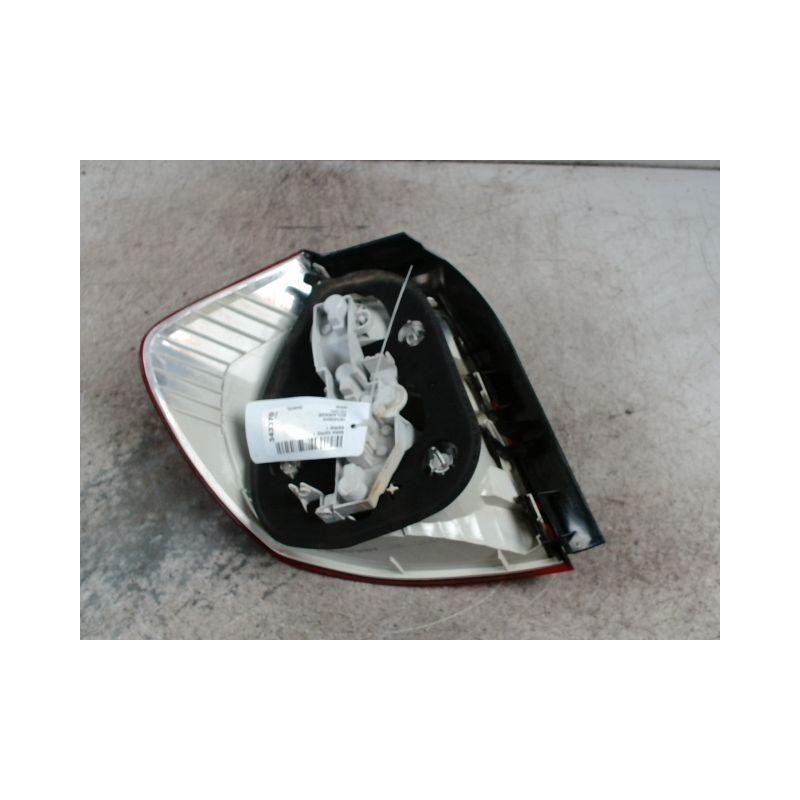 FEU ARRIERE DROIT BMW SERIE 1