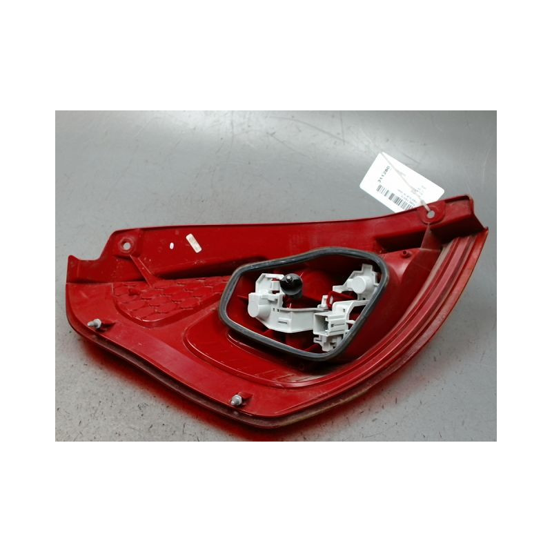 FEU ARRIERE DROIT FORD FIESTA 2008-