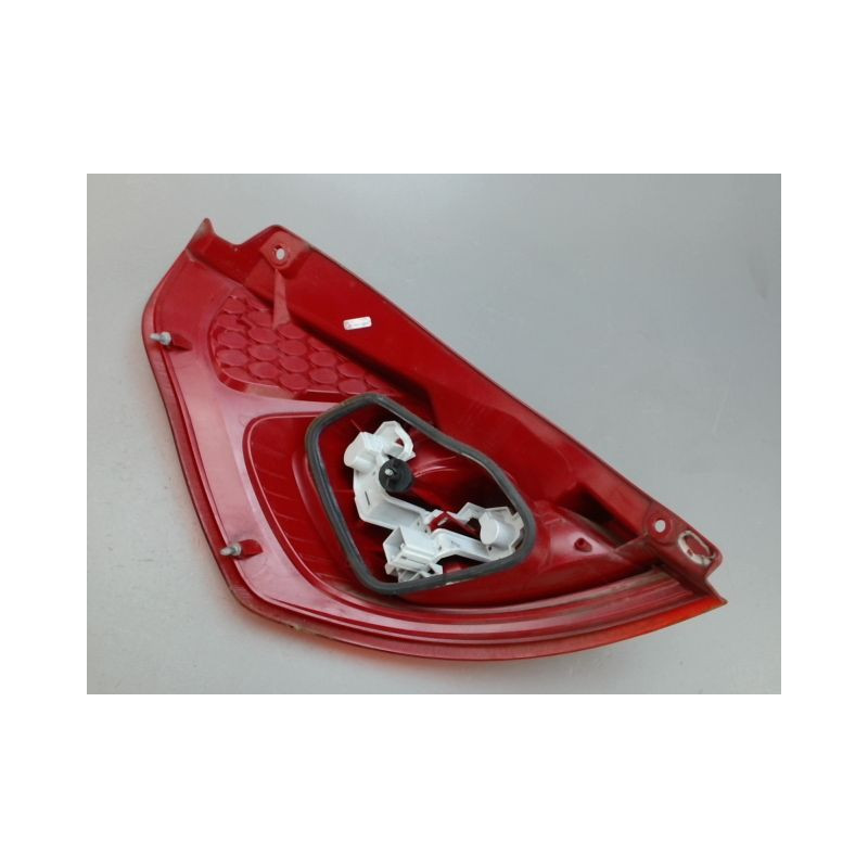 FEU ARRIERE DROIT FORD FIESTA