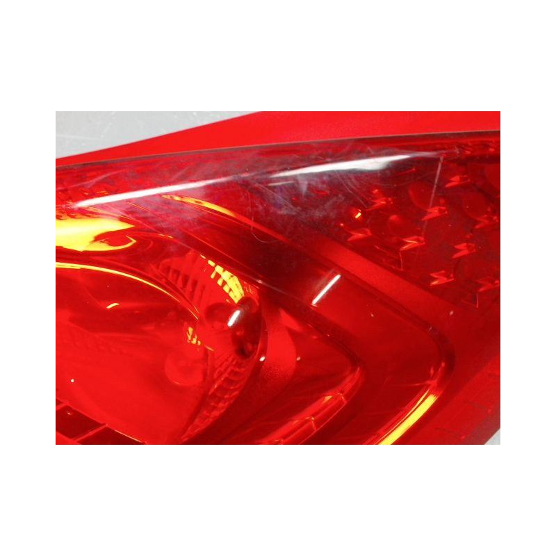 FEU ARRIERE DROIT FORD FIESTA 2008-
