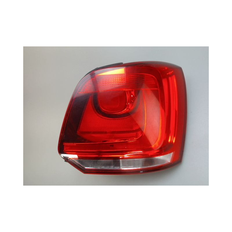 FEU ARRIERE DROIT VOLKSWAGEN POLO