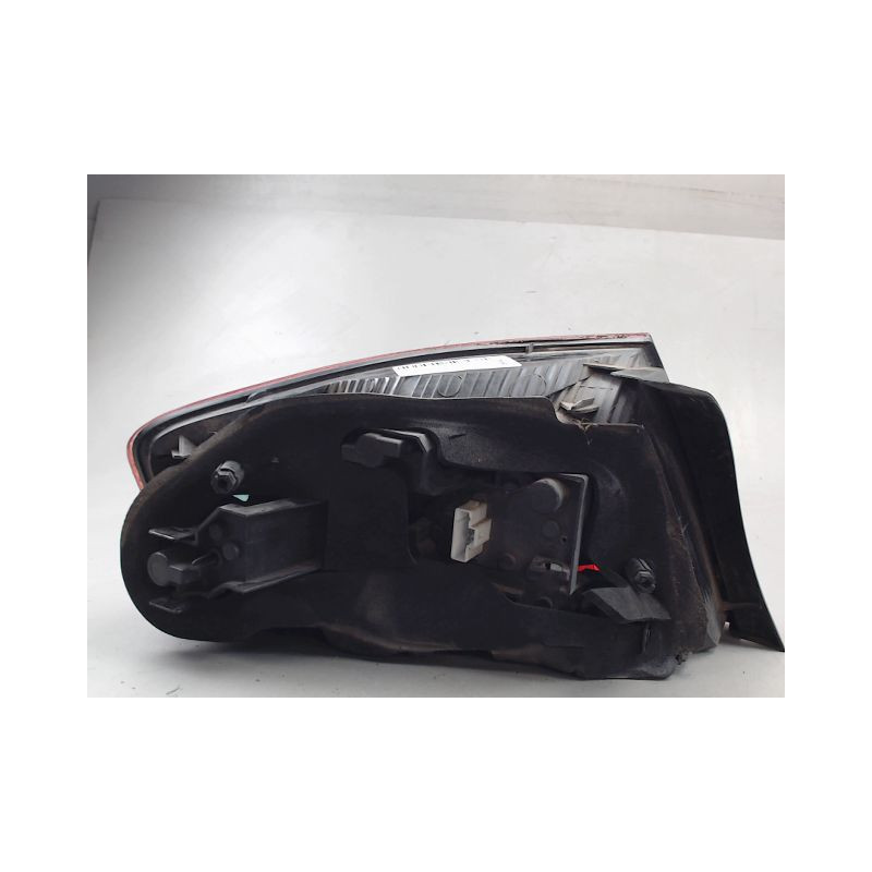 FEU ARRIERE DROIT PEUGEOT 407 2004-2008