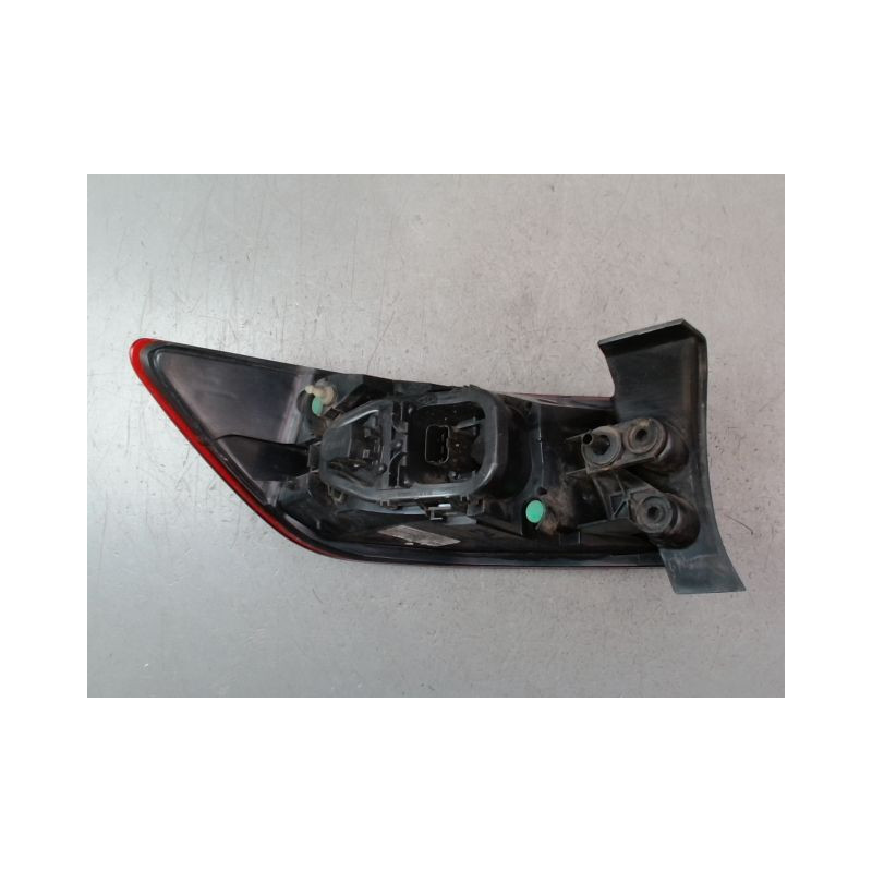 FEU ARRIERE DROIT RENAULT CLIO IV Phase 1 2012-...
