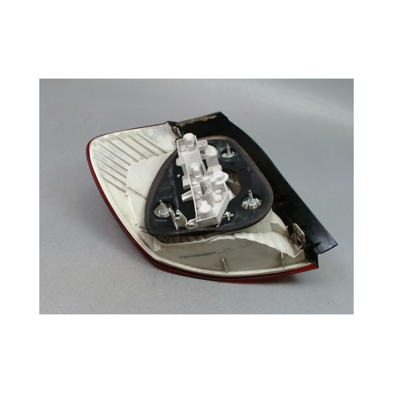FEU ARRIERE DROIT BMW SERIE 1 I (E81) 2007-2011