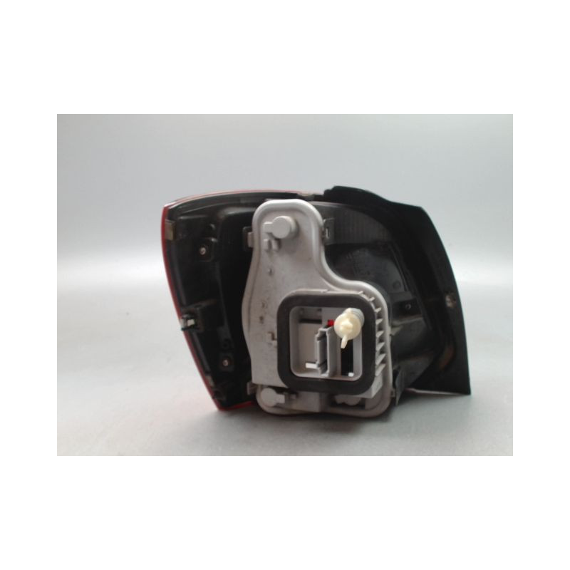 FEU ARRIERE DROIT VOLKSWAGEN POLO V Phase 1 (6R) 2009-...