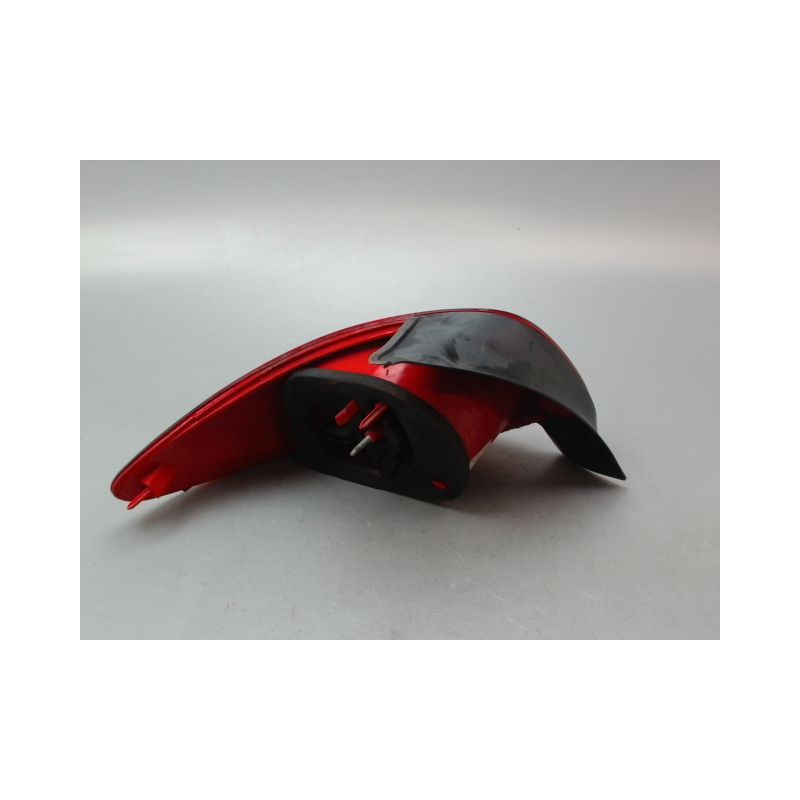 FEU ARRIERE DROIT PEUGEOT 206 + 2009-2013