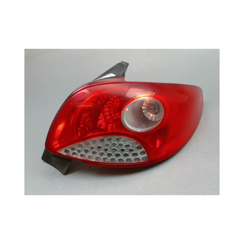 FEU ARRIERE DROIT PEUGEOT 206 + 2009-2013