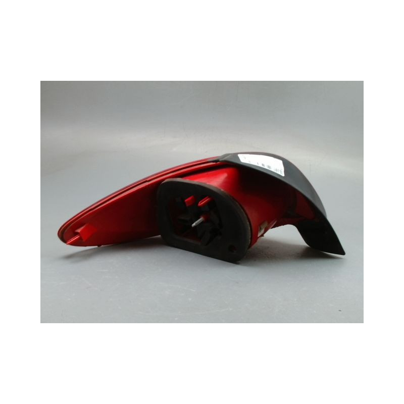 FEU ARRIERE DROIT PEUGEOT 206 + 2009-2013