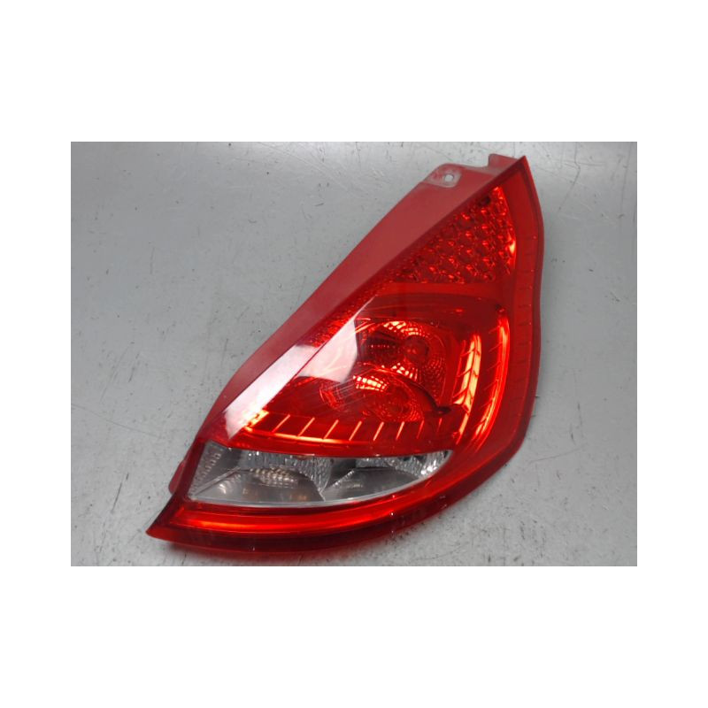 FEU ARRIERE DROIT FORD FIESTA 2008-