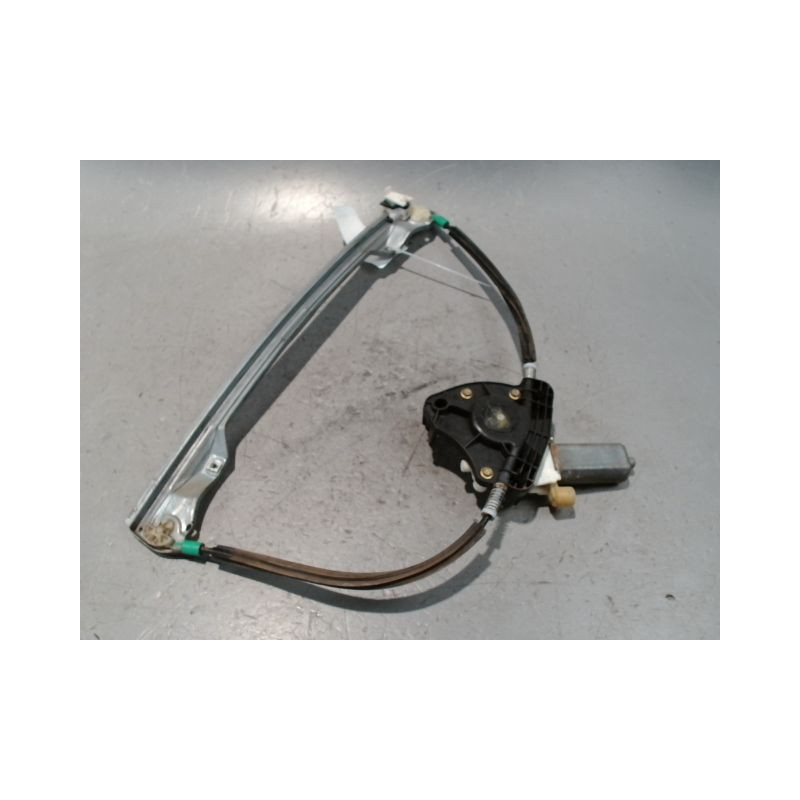 MECANISME+MOTEUR LEVE-GLACE AVANT DROIT RENAULT CLIO II PH.2 01-06