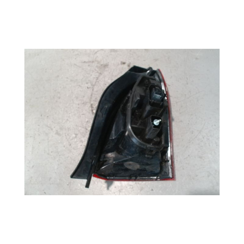 FEU ARRIERE DROIT RENAULT TWINGO 2 2010-