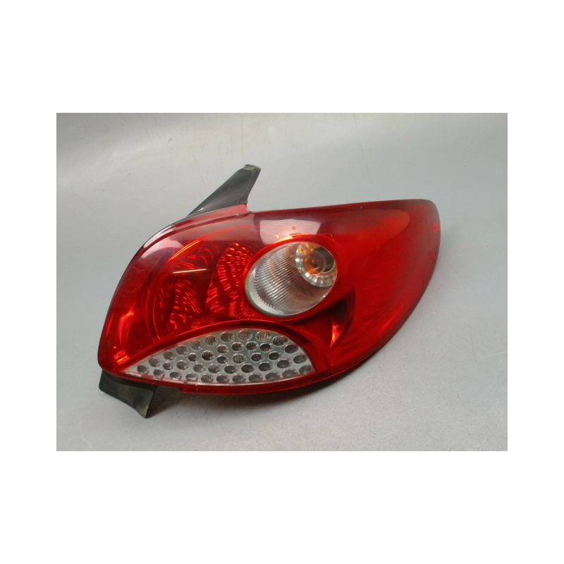FEU ARRIERE DROIT PEUGEOT 206 + 2009-2013